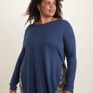 NWT Mono B Long Sleeve Split Sides Curved Hem Flow Top Blue sz 2XL